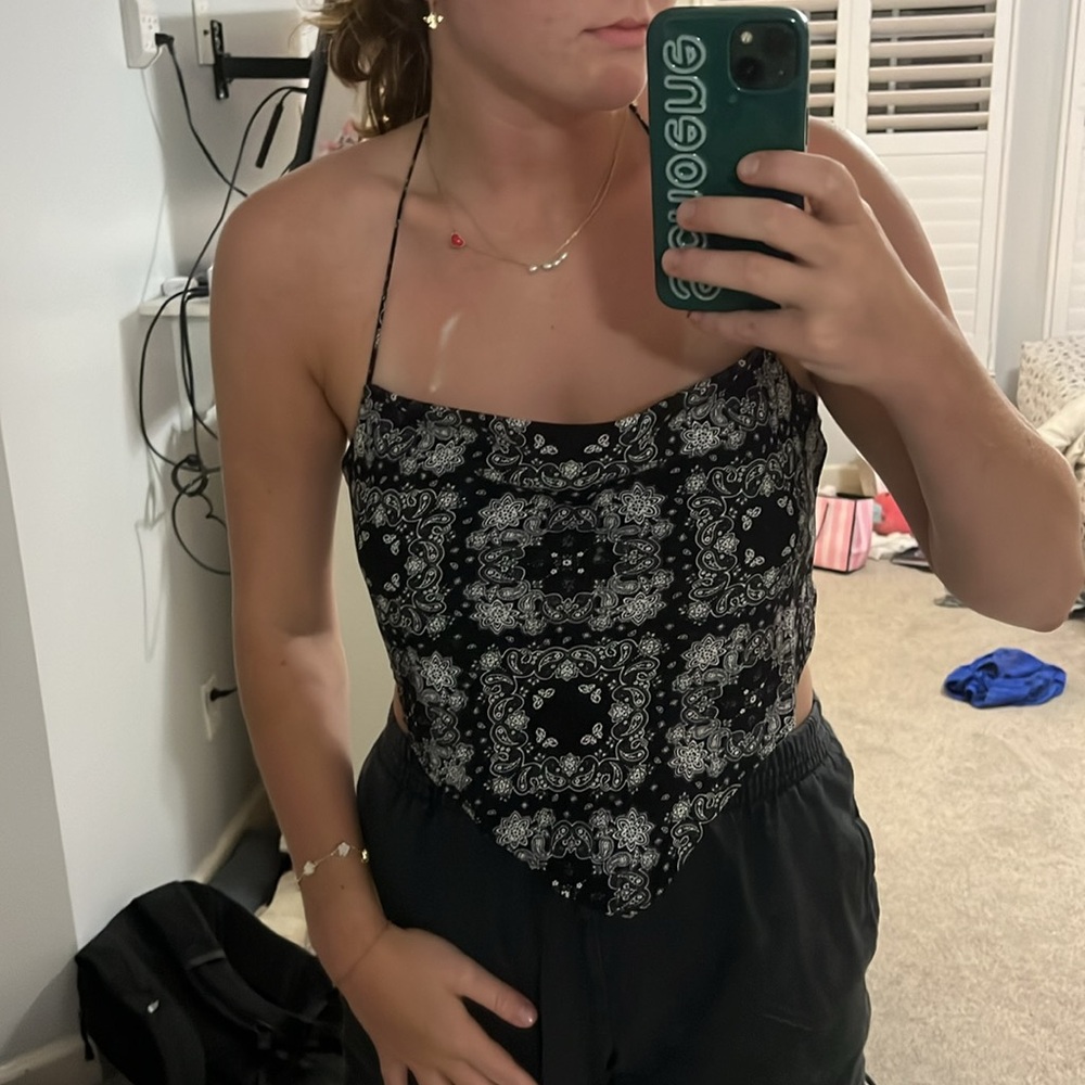 Grey bandit bandana top